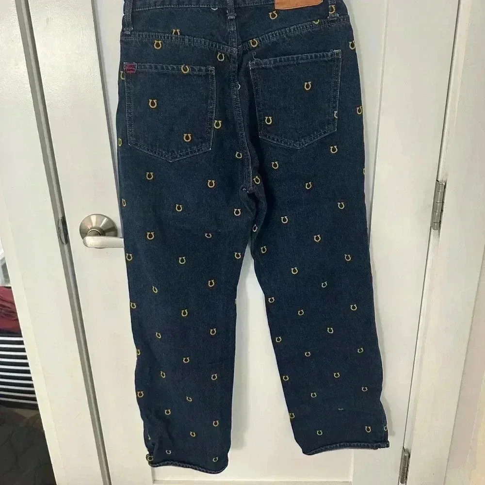 BDG Cotton Cowboy Jean Hi-Rise Embroidered Horseshoes Straight Leg Size 28 - Picture 2 of 3